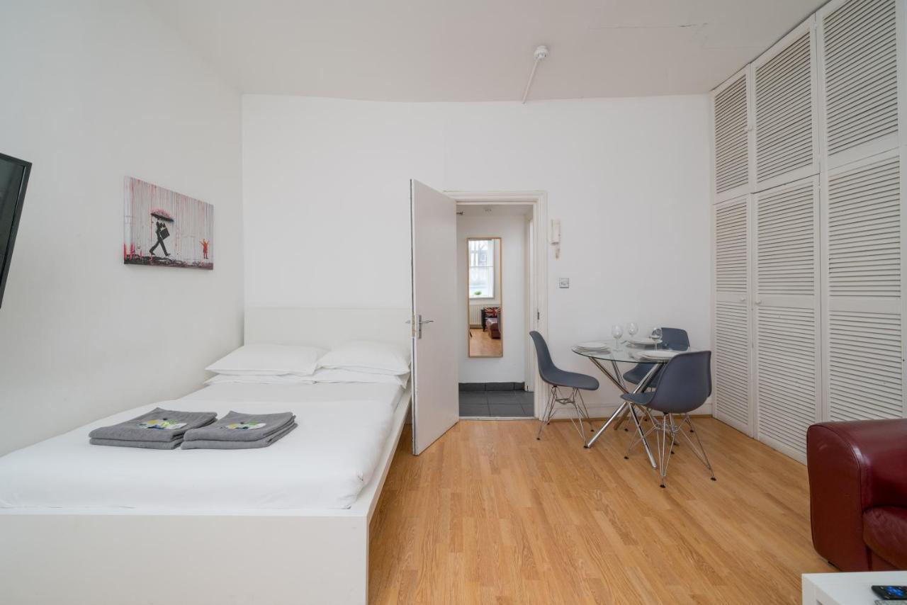Soho Sleeps 4, Covent Garden & Leicester Square Appartamento Londra